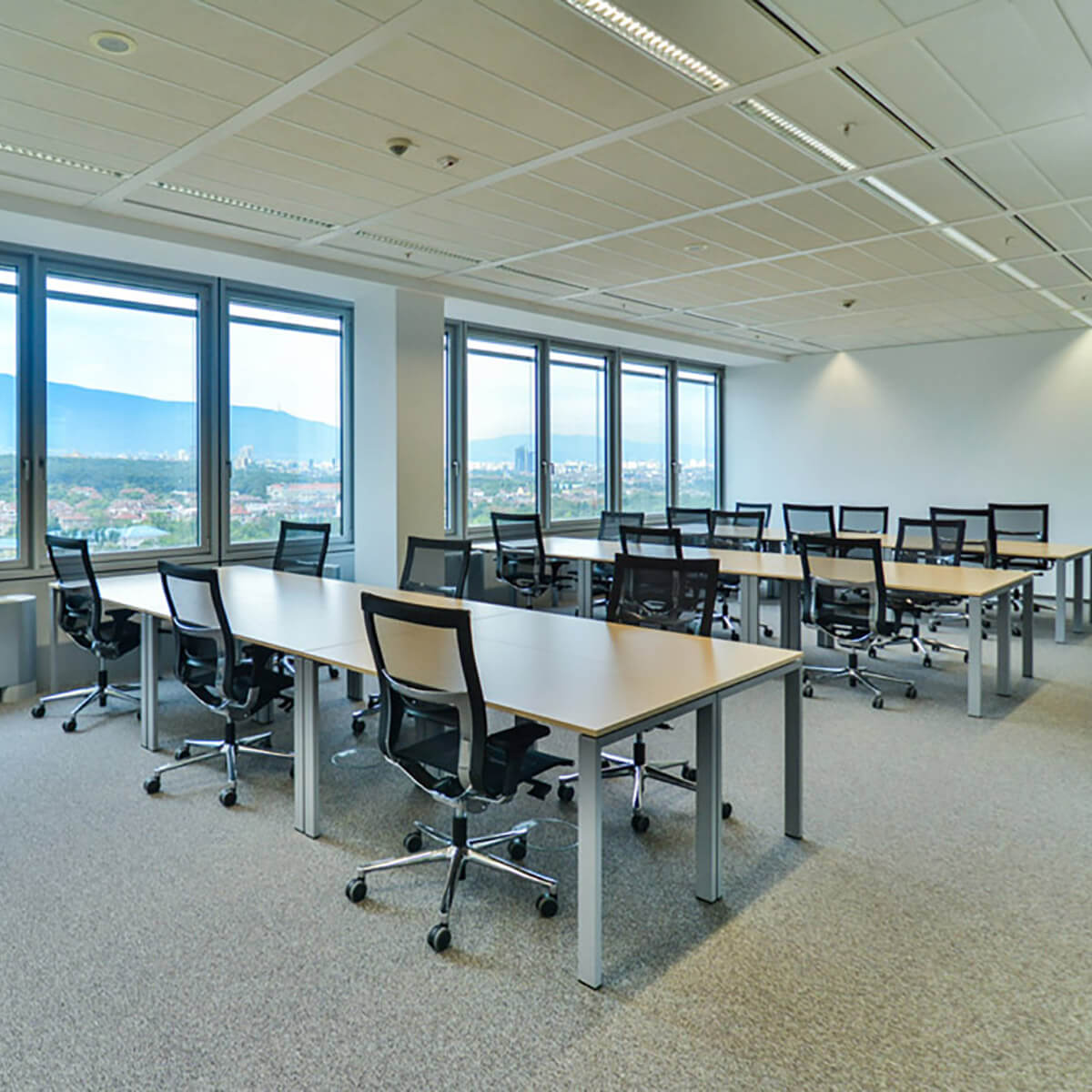 Sterling_Office_1027_21_Person