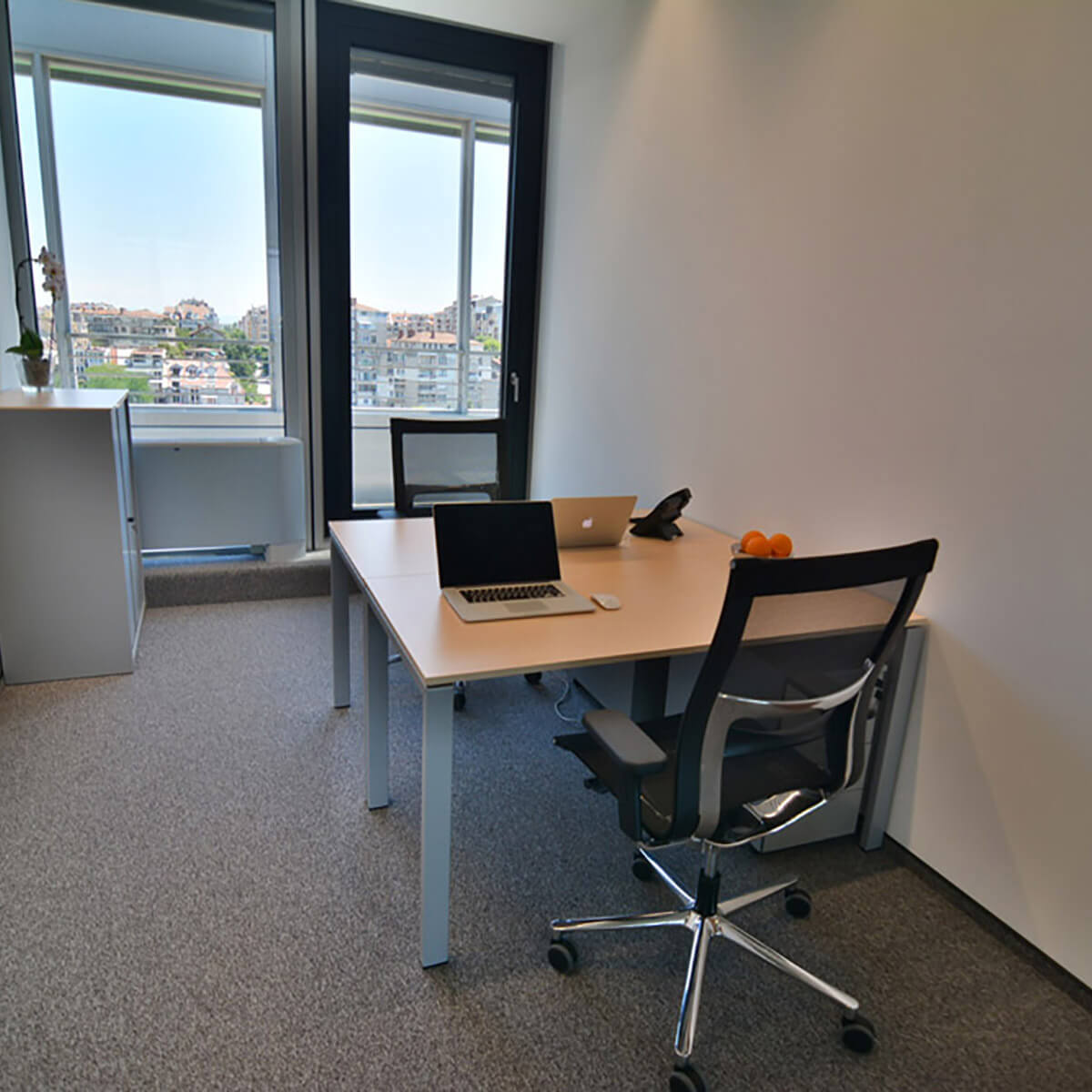 Sterling_Serviced_office_with_a_view_1008